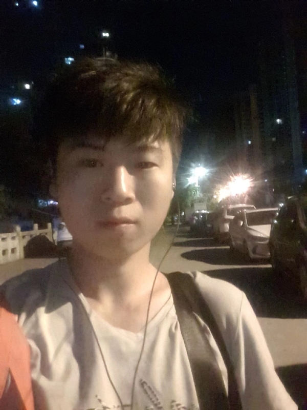 流星的瞬间的第一张照片--福鼎相亲网