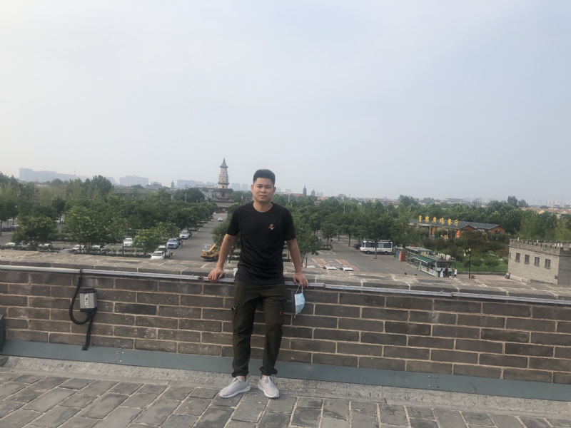 123.向左向右的第一张照片--福鼎相亲网