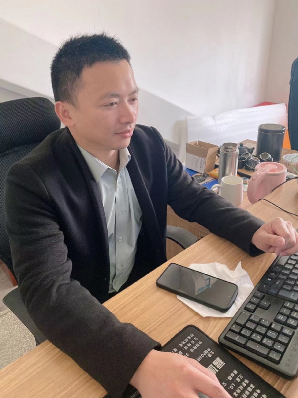 落叶知秋的第一张照片--福鼎相亲网