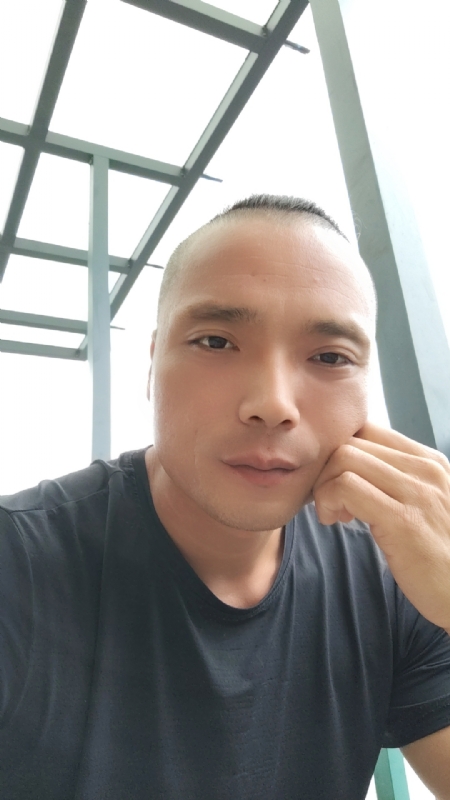 伯爵的第三张照片--福鼎相亲网