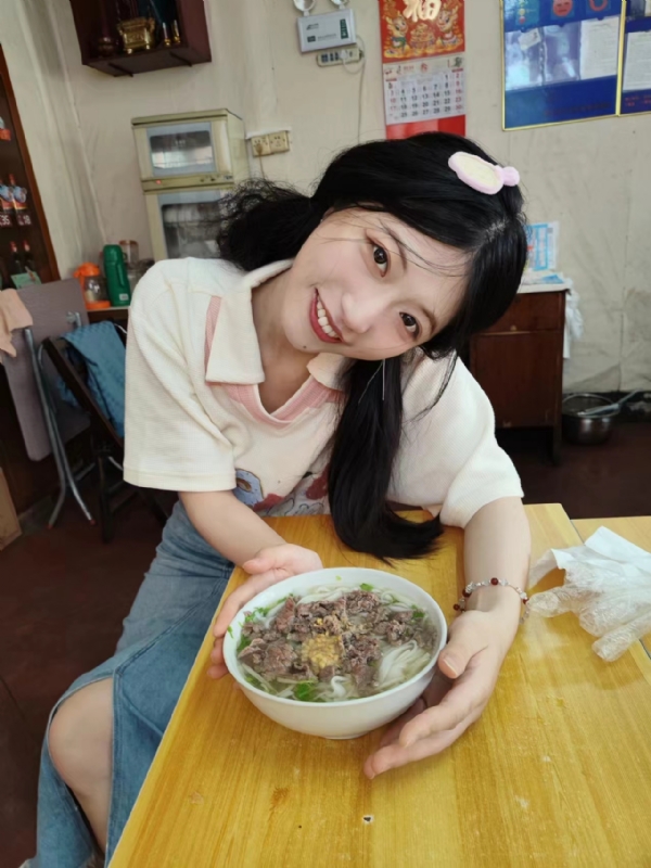 甜果的第二张照片--福鼎相亲网