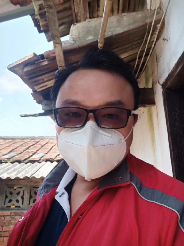 如影随形的第一张照片--福鼎相亲网